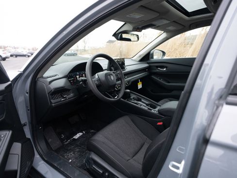 New 2025 Honda Accord SE image 8