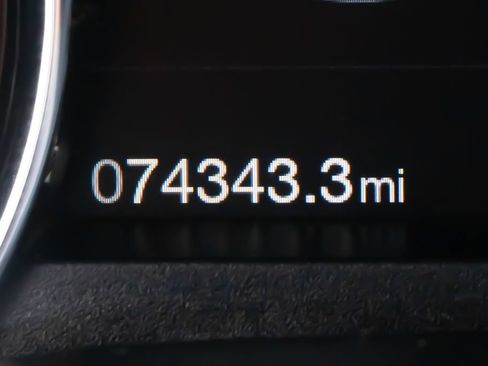 Used 2019 Ford F350 Lariat image 34