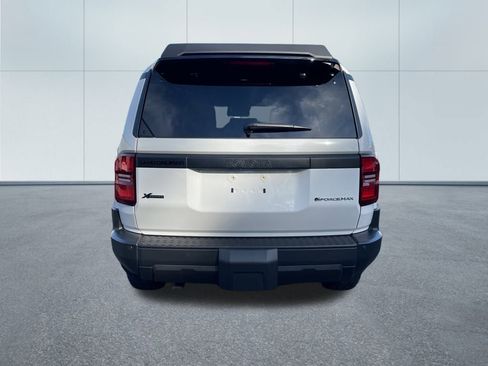 Certified 2025 Toyota Land Cruiser image 6