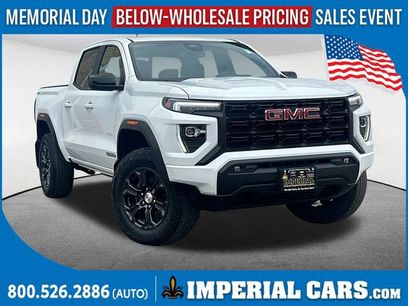 Used 2024 GMC Canyon Elevation w/ Convenience Package