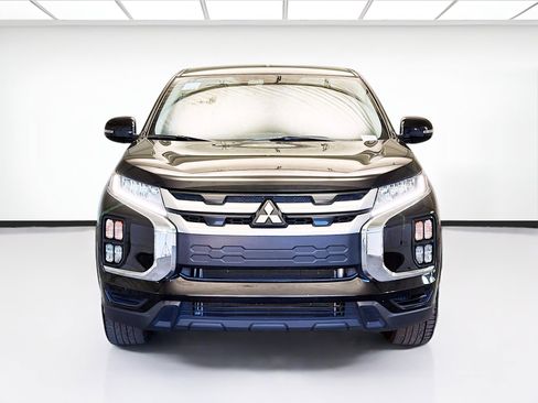 Used 2024 Mitsubishi Outlander Sport SE image 2