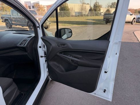 Used 2015 Ford Transit Connect XL image 21