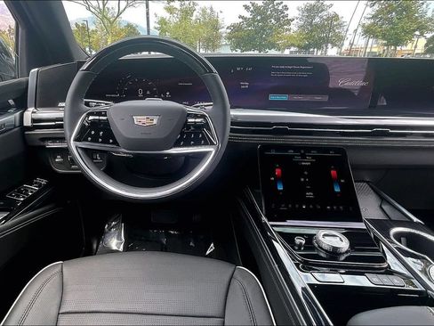 New 2026 Cadillac Escalade Sport AWD/4WD image 23