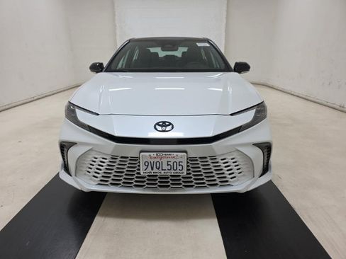 Used 2026 Toyota Camry XSE FWD image 3