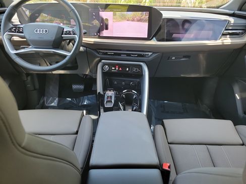 Used 2025 Audi Q5 Prestige AWD/4WD image 14