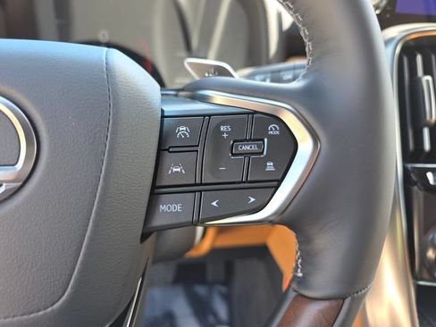 New 2026 Lexus LX 600 4WD w/ Accessory Package (Z1) image 31