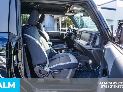 Used 2022 Ford Bronco Base image 23