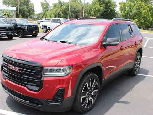 Used 2021 GMC Acadia SLT w/ Elevation Edition FWD image 4
