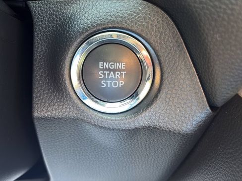 Used 2025 Toyota RAV4 XLE w/ Convenience Package FWD image 24