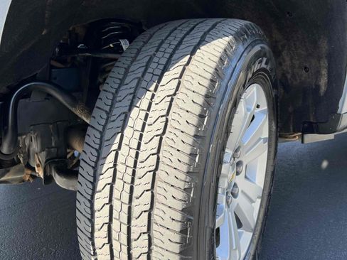 Used 2020 Chevrolet Colorado LT w/ LT Convenience Package image 13