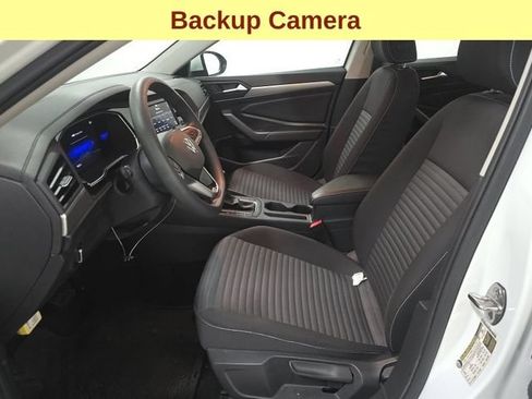 Used 2023 Volkswagen Jetta S FWD image 5