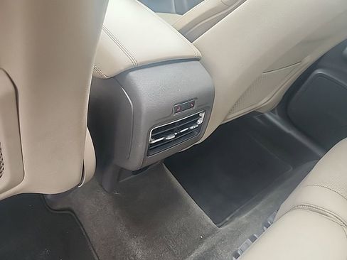 Used 2020 Lincoln Corsair Reserve FWD image 26