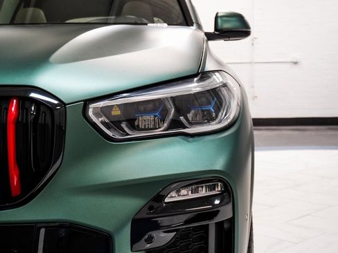 Used 2020 BMW X5 M50i w/ Premium Package image 15