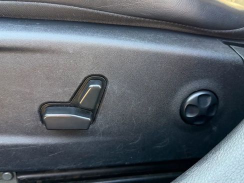 Used 2021 Chrysler 300 S image 26