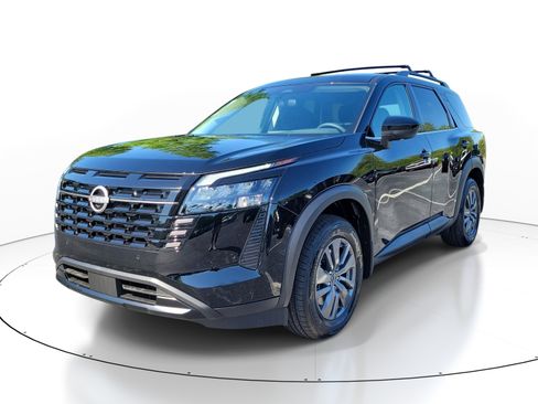New 2026 Nissan Pathfinder SV FWD image 3