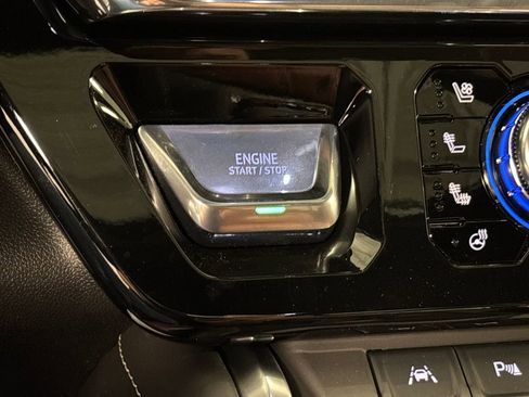 New 2026 GMC Sierra 1500 Denali Ultimate w/ LPO, Black Badging Package image 43