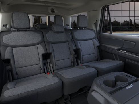 New 2026 Ford Expedition Active AWD/4WD image 11