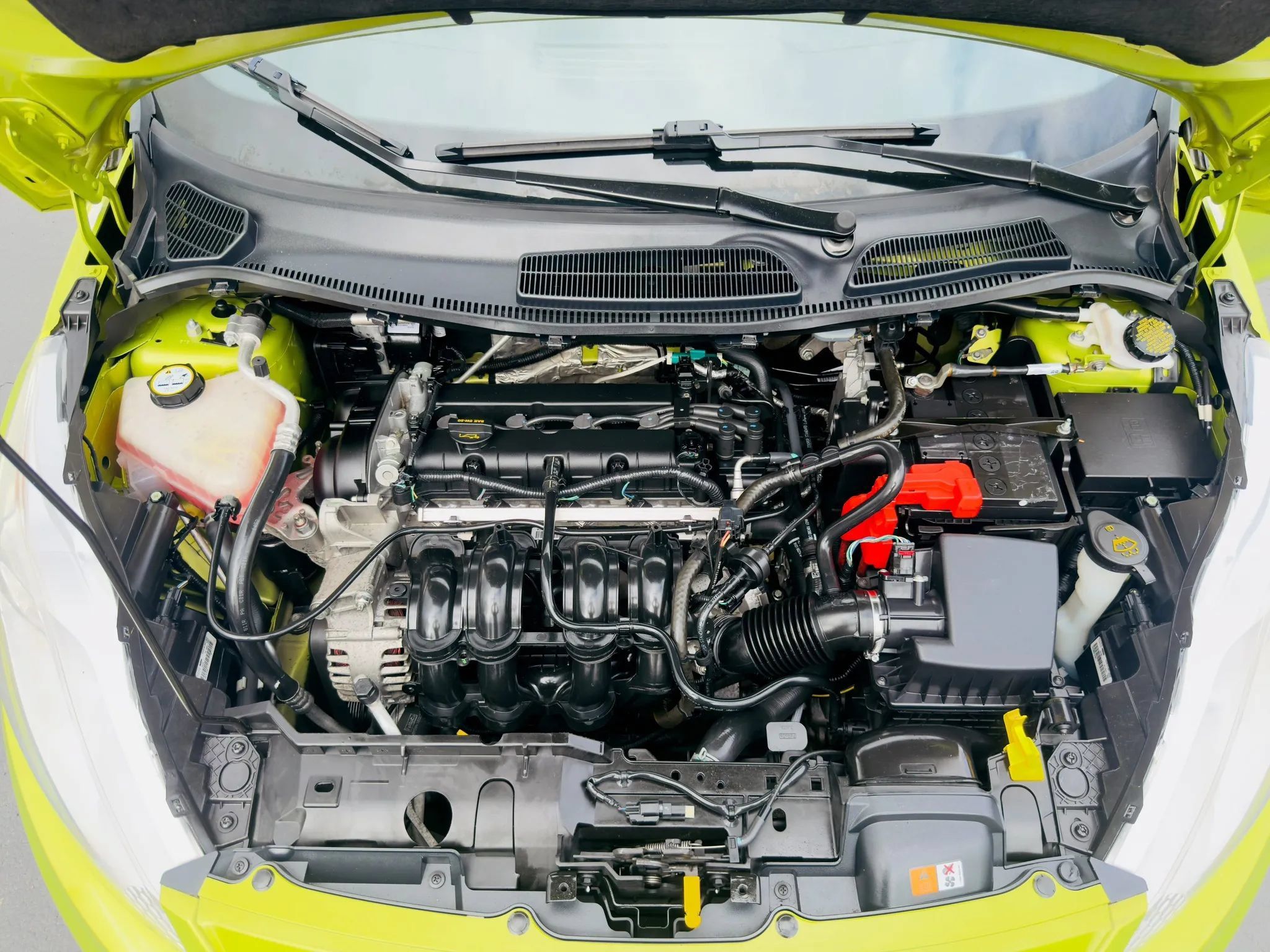 Used 2013 Ford Fiesta SE FWD image 17