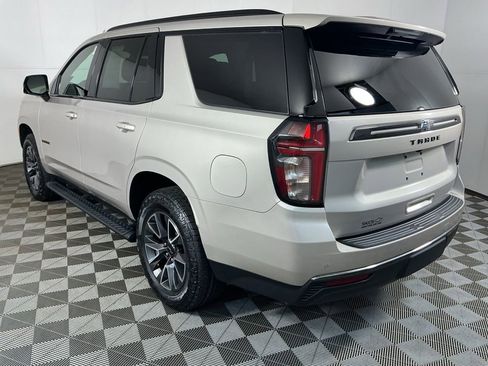 Used 2022 Chevrolet Tahoe Z71 w/ Luxury Package AWD/4WD image 14