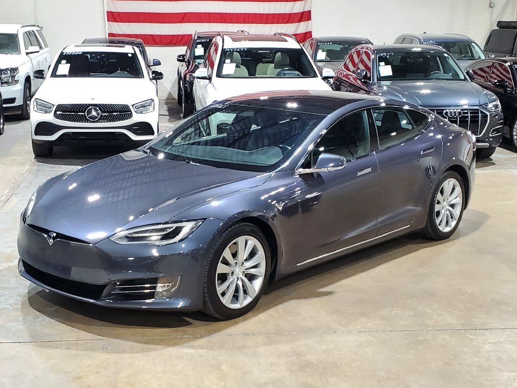 Used 2017 Tesla Model S 100D AWD/4WD image 34