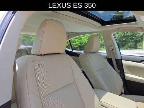Used 2017 Lexus ES 350 w/ Premium Package FWD image 11