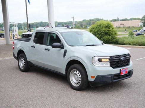 Certified 2022 Ford Maverick XL w/ Equipment Group 100A Standard AWD/4WD image 3