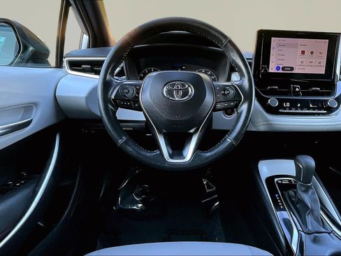 Used 2024 Toyota Corolla SE FWD image 8