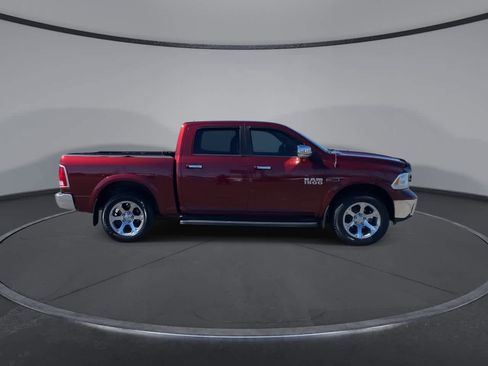 Used 2016 RAM 1500 Laramie w/ Convenience Group image 9