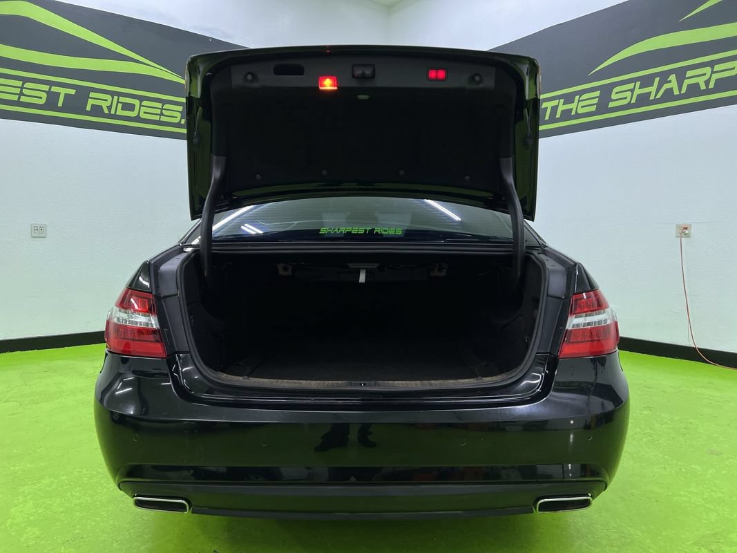 Used 2011 Mercedes-Benz E 350 4MATIC Sedan image 9
