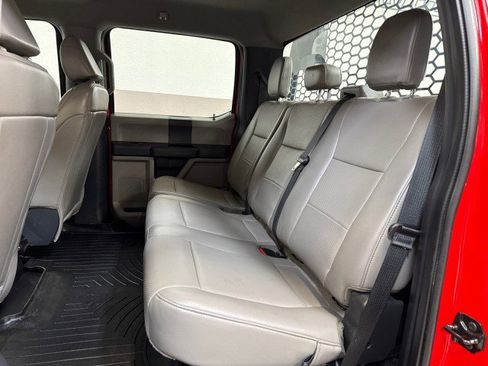 Used 2022 Ford F550 4x4 Crew Cab Super Duty w/ Power Equipment Group image 34