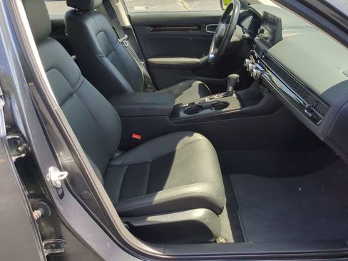 Used 2024 Honda Civic EX-L image 27