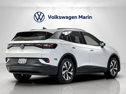 Used 2023 Volkswagen ID.4 2WD image 5