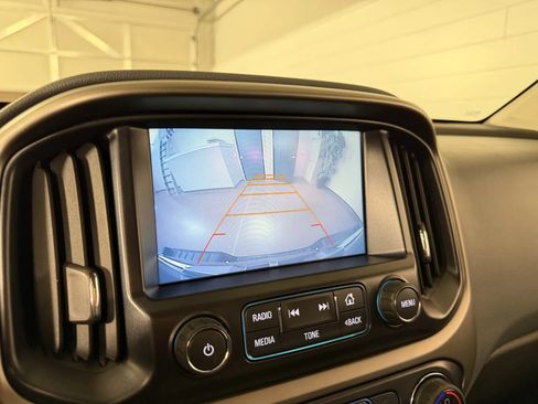 Used 2016 Chevrolet Colorado Z71 AWD/4WD image 22