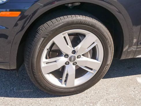 Used 2018 Audi Q5 Premium Plus w/ Premium Plus Package image 7