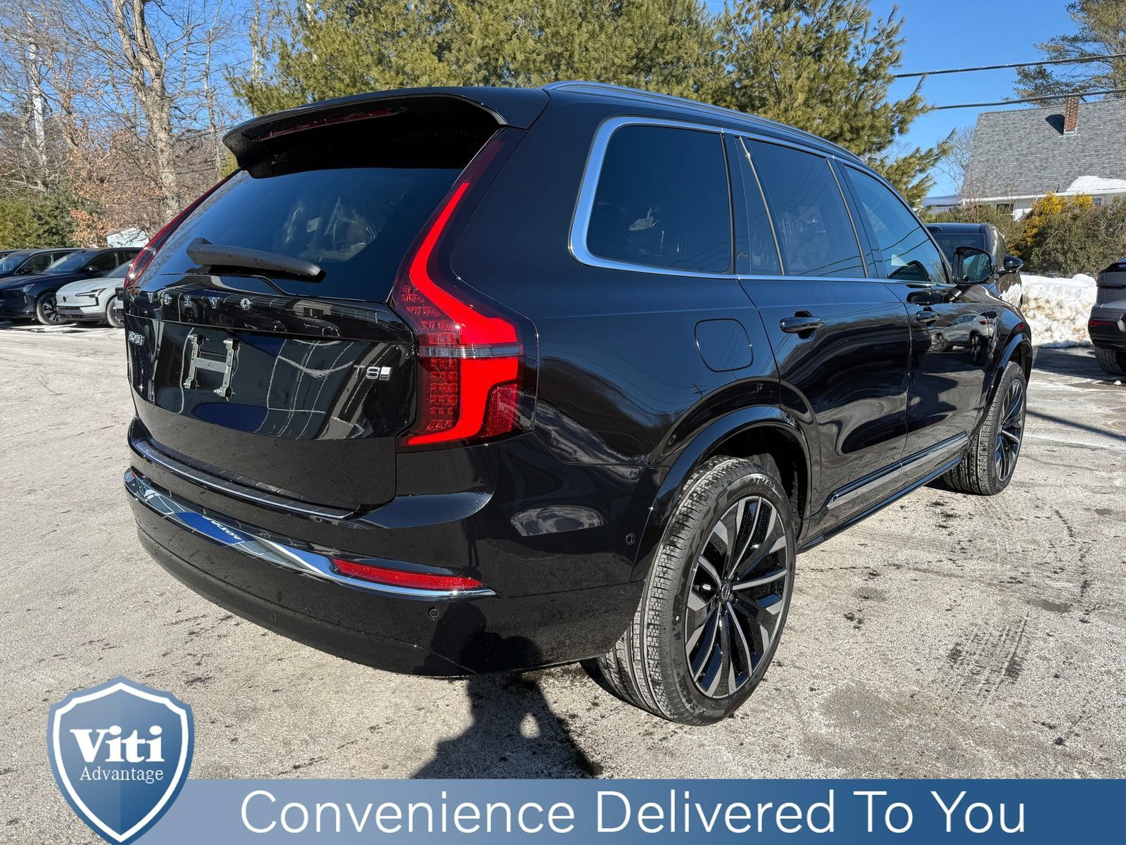 New 2026 Volvo XC90 T8 Plus w/ Protection Package Premier AWD/4WD image 8