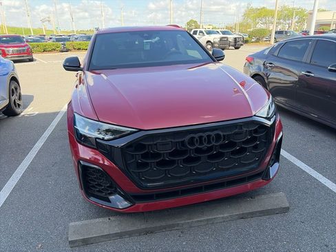 Used 2025 Audi SQ8 Premium Plus w/ 23" Wheel Package image 11