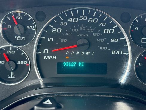 Used 2021 GMC Savana 2500 w/ Driver Convenience Package RWD image 23
