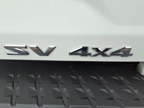 Certified 2024 Nissan Titan SV w/ SV Convenience Package image 18