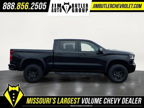 New 2026 Chevrolet Silverado 1500 ZR2 w/ LPO, Dark Essentials Package AWD/4WD image 5