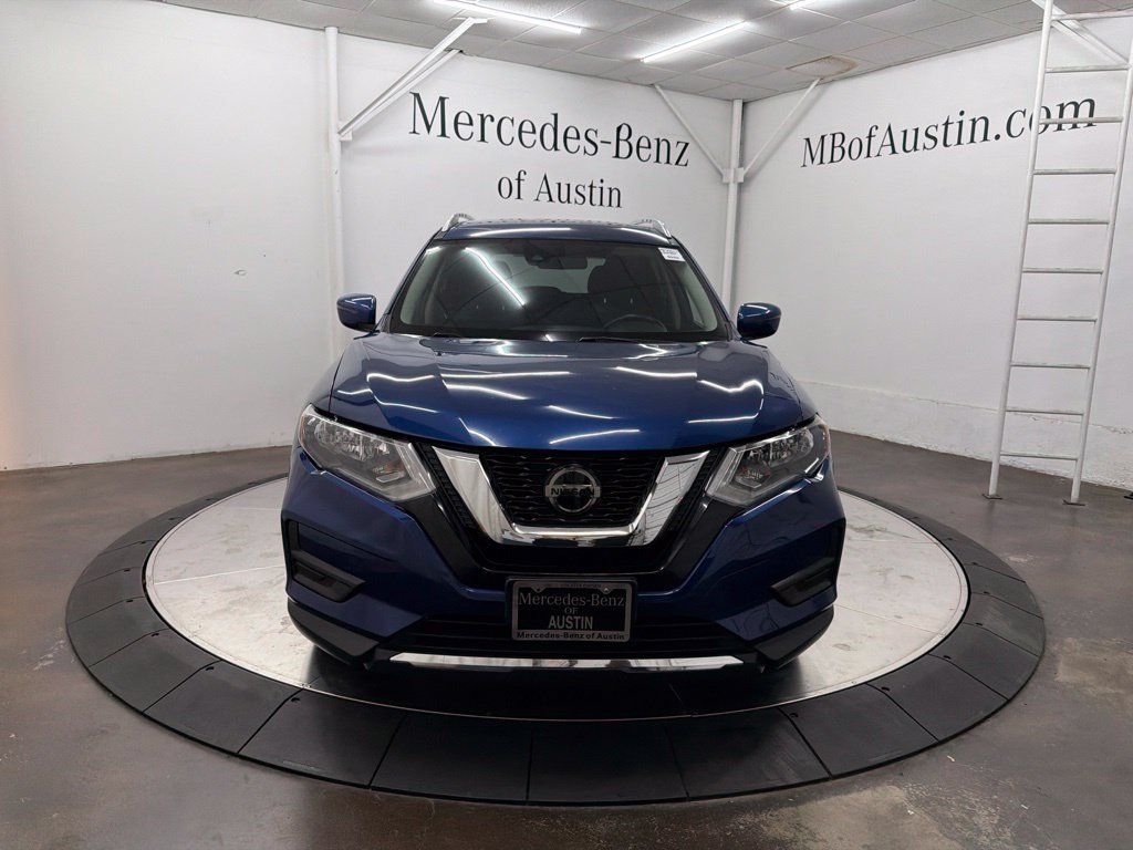 Used 2020 Nissan Rogue SV AWD/4WD image 2