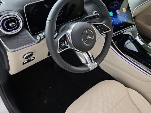 New 2026 Mercedes-Benz GLC 300 image 6