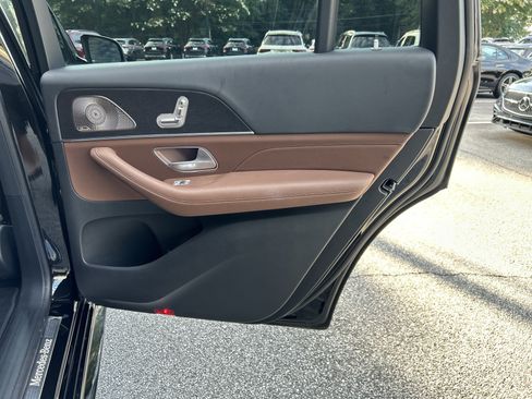 Certified 2024 Mercedes-Benz GLS 450 4MATIC image 47