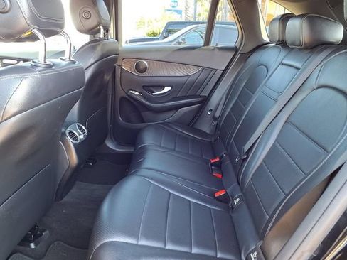Used 2018 Mercedes-Benz GLC 300 w/ AMG Line image 25