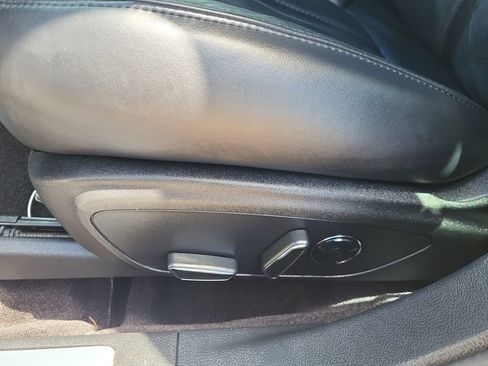 Used 2017 Lincoln MKZ Reserve FWD image 13