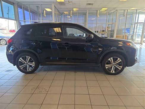 Used 2024 Mitsubishi Outlander Sport ES image 9