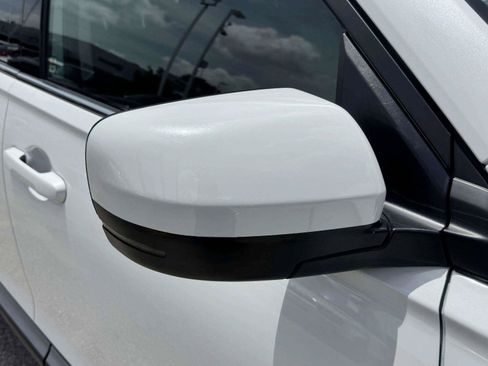 Used 2025 Honda Pilot Elite image 10