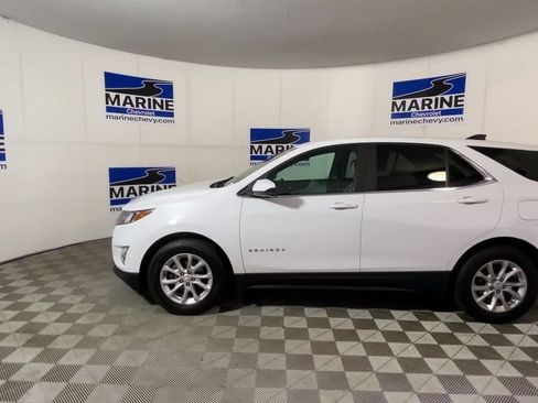 Used 2021 Chevrolet Equinox LT FWD image 7