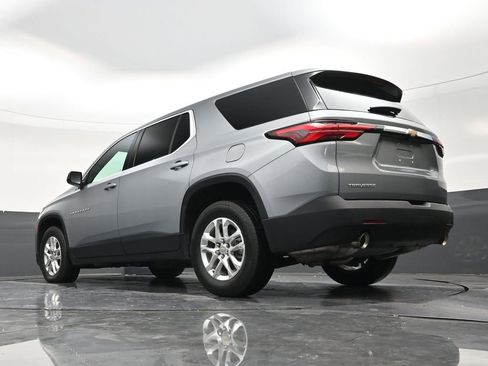 Used 2023 Chevrolet Traverse LS FWD image 22