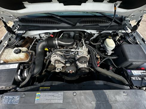 Used 2005 Chevrolet Silverado 1500 W/T image 16