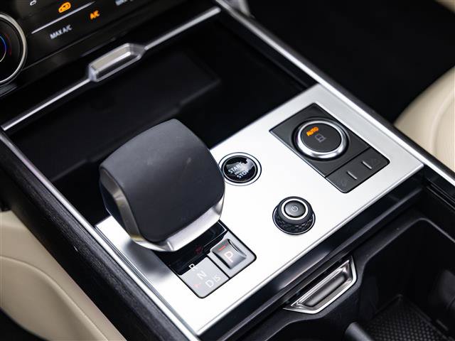 Used 2023 Land Rover Range Rover SE AWD/4WD image 27